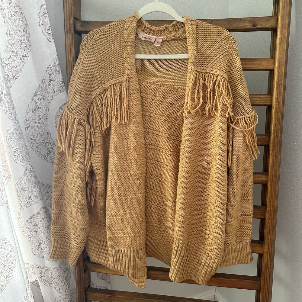 Elegant Fringe Knit Cardigan - Picture 1 of 3